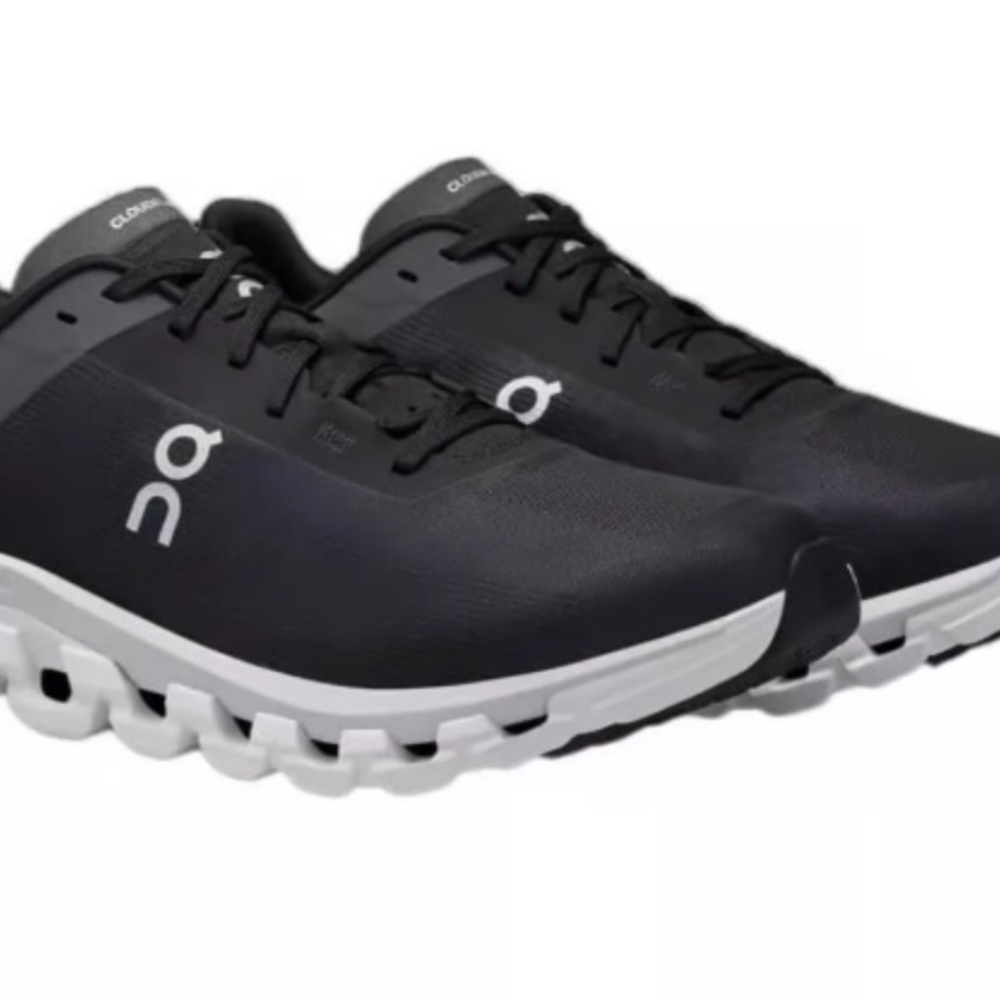 athletic shoes Size 10.5 - On Cloud 5 Black White W